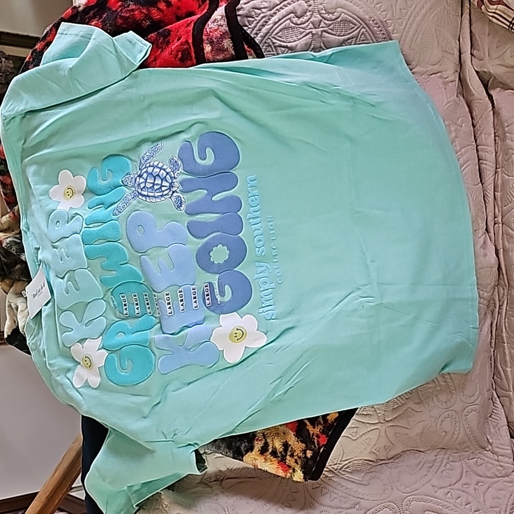 Simply southern short sleeve keep growing keep going size Large NWT
